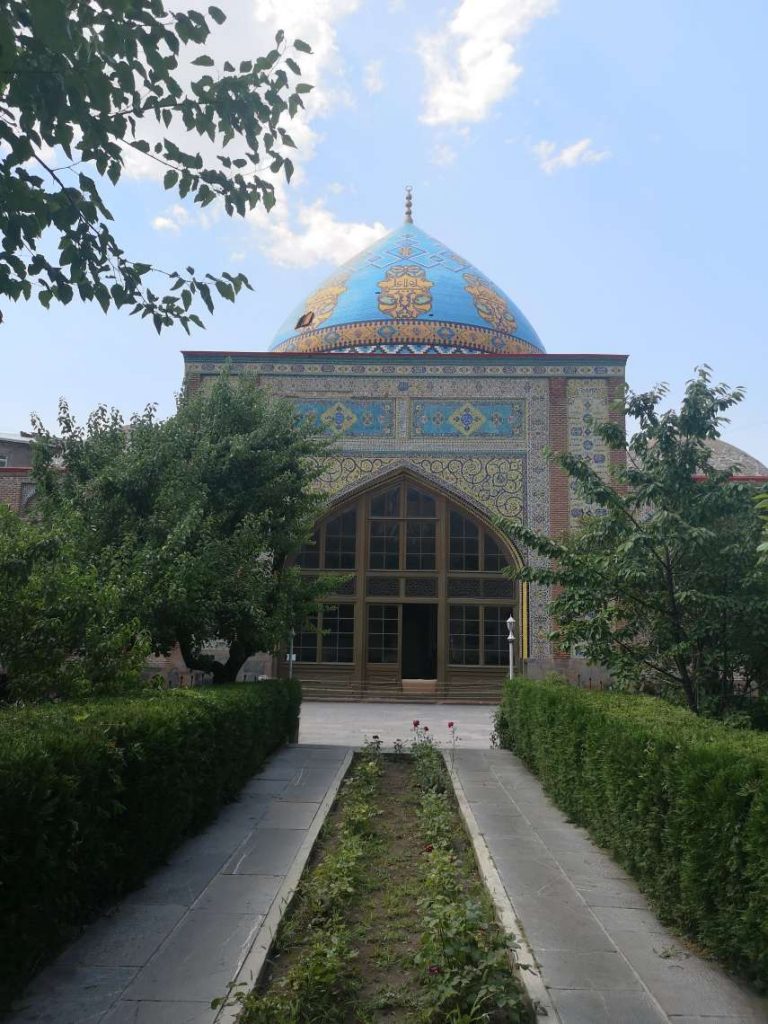 Синята джамия в Ереван