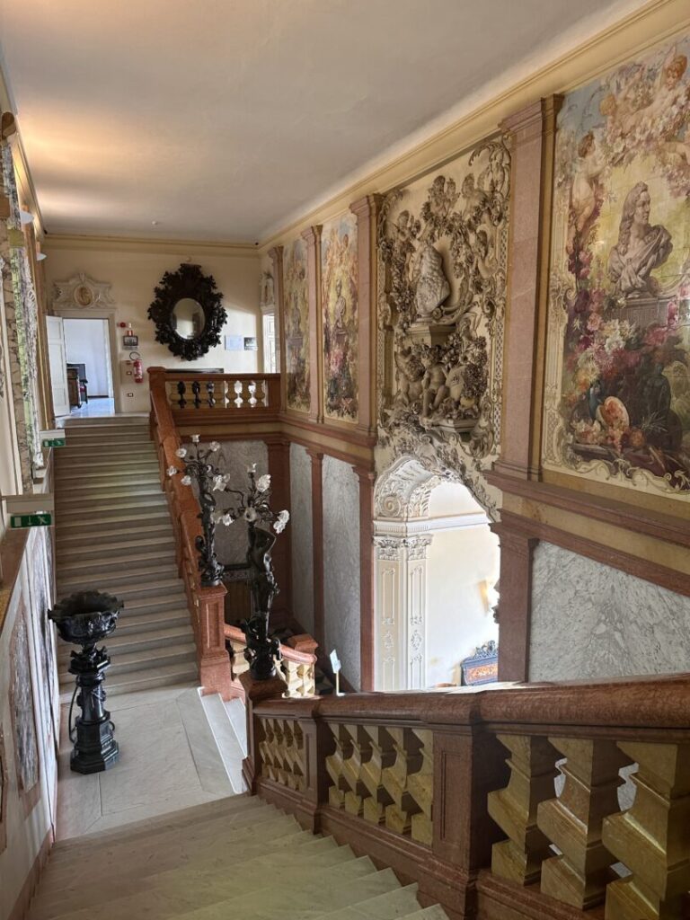Villa Monastero, Варена и езерото Комо